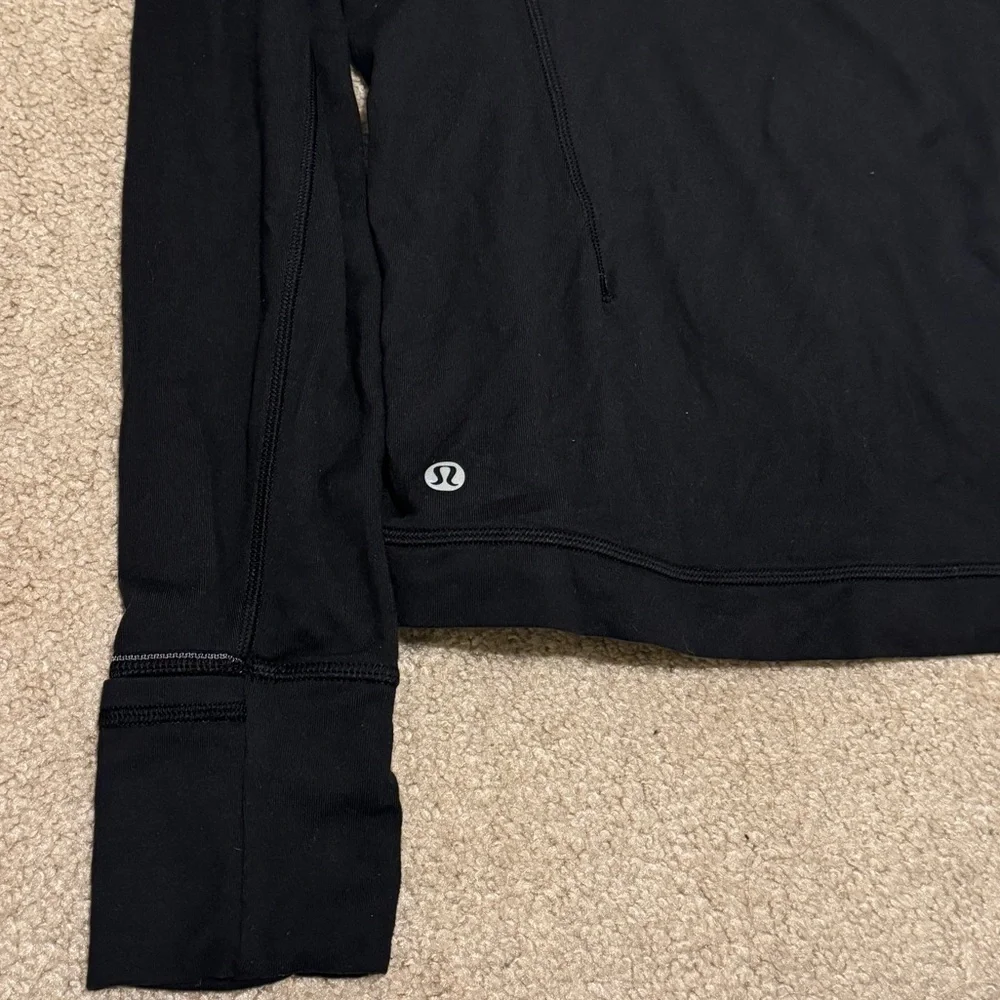 Lululemon It’s Rulu Run Long Sleeve Size 10 Black Athletic Running Fitted Top